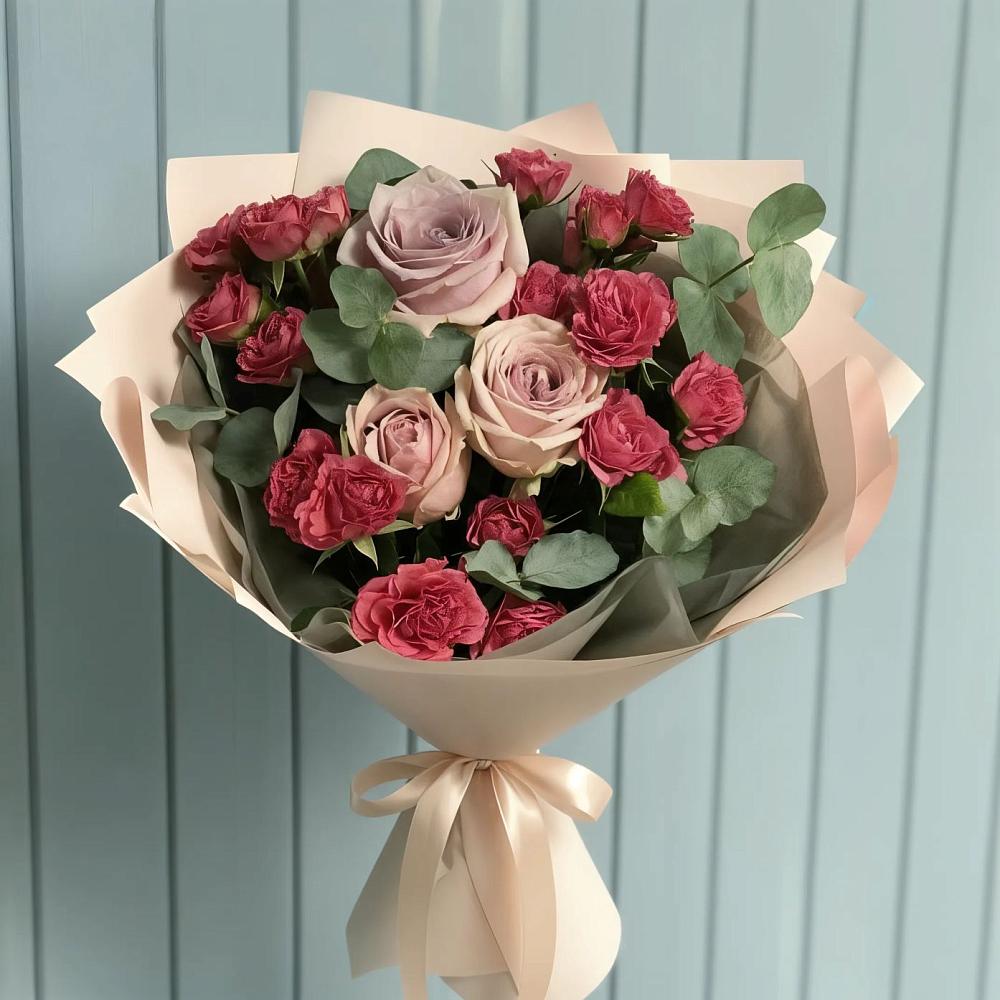 Букет цветов из: Гвоздики и Розы в Гирей