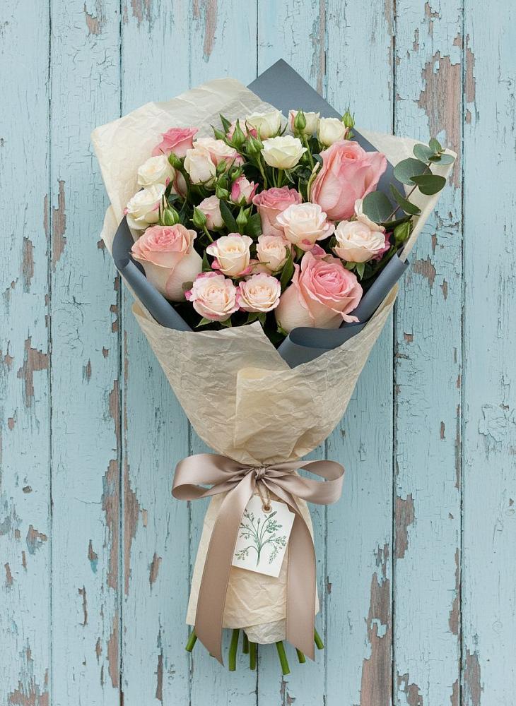 Букет цветов из: Розы в Гирей