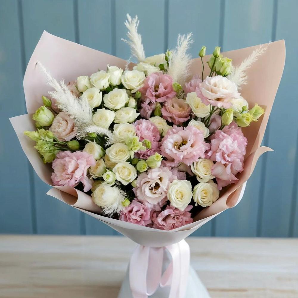 Букет цветов из: Альстромерии и Розы в Гирей