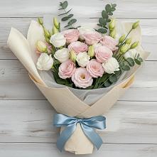 Букет цветов из:  Лизиантусы в Гирей