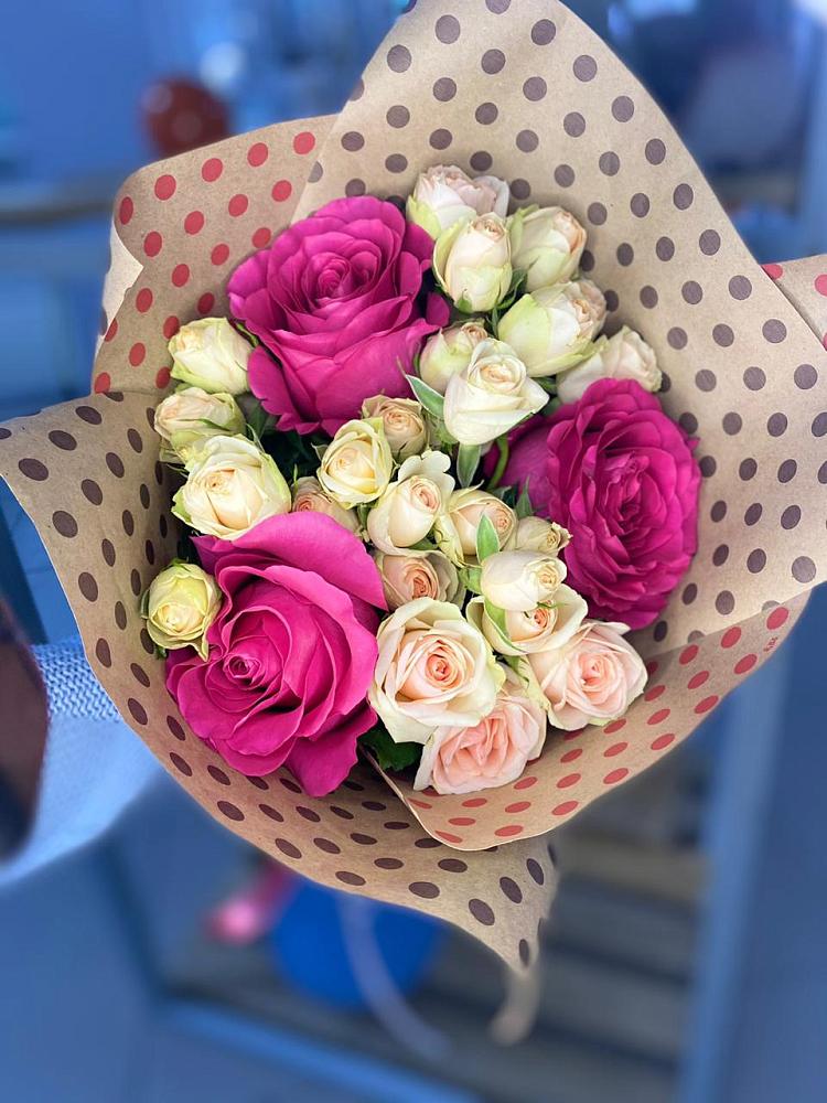 Букет цветов из: Розы в Гирей