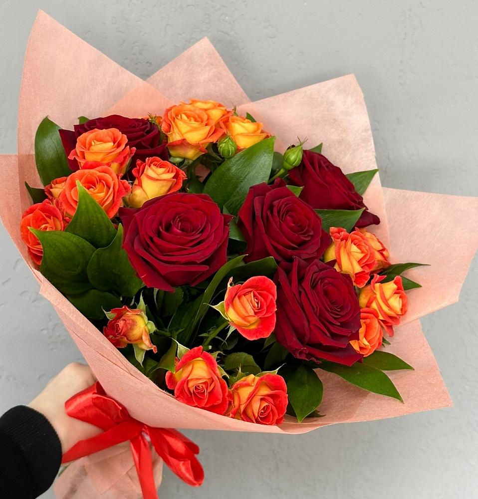 Букет Любовь и восторг в Гирей