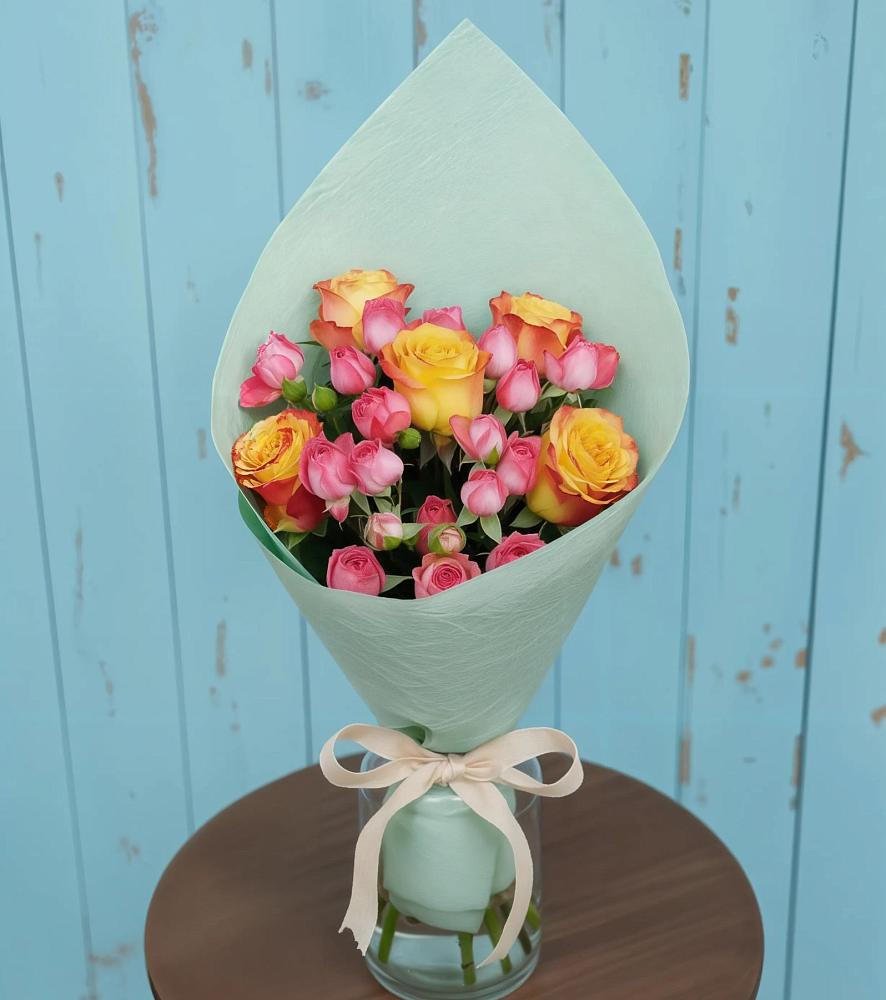 Букет цветов из: Розы в Гирей