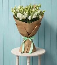 Букет цветов из:  Лизиантусы в Гирей