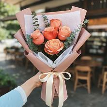 Букет цветов из:  Розы #REPLACE_PRED# Гирей