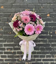 Букет цветов из:  Герберы и Хризантемы в Гирей