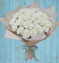 Букет цветов из:  Гвоздики в Гирей
